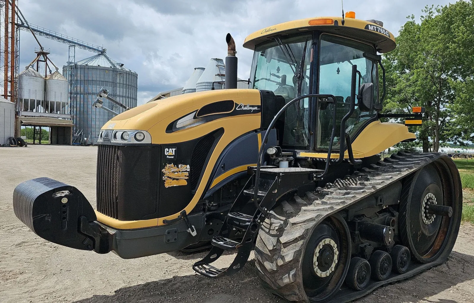Challenger MT765C Tractor