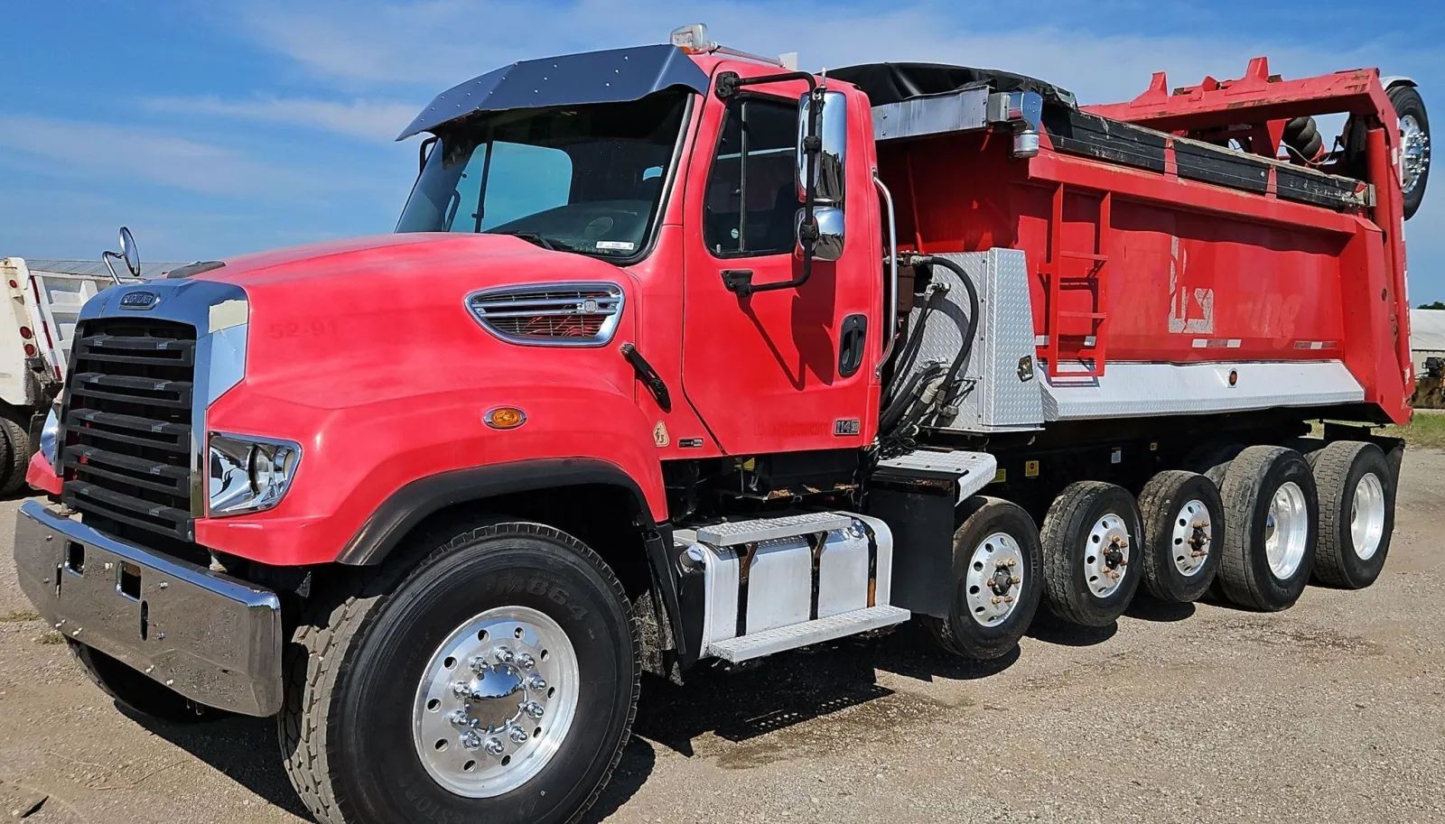 2012 Freightliner 114SD Dump Truck