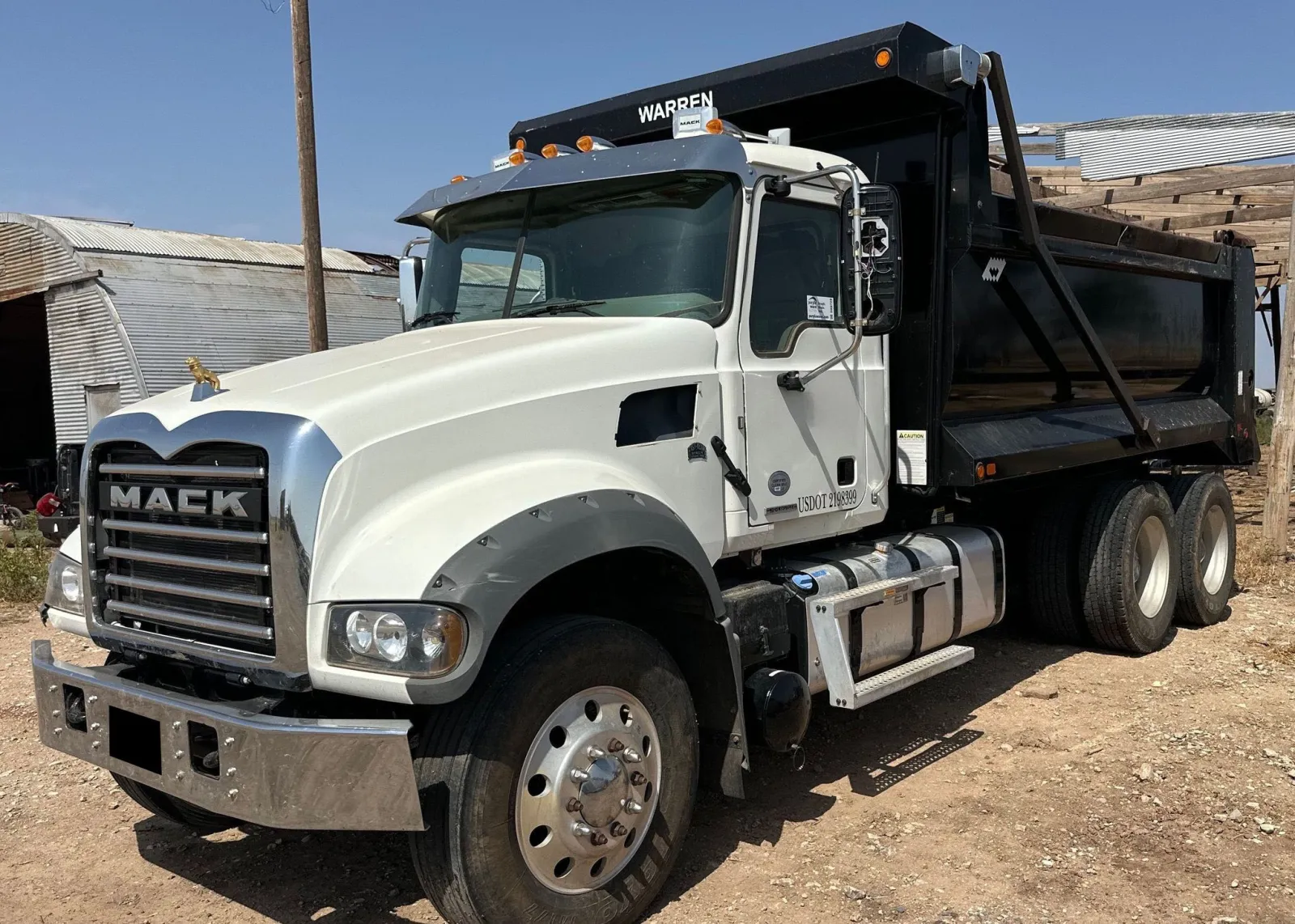 2020 Mack Granite Dump Truck