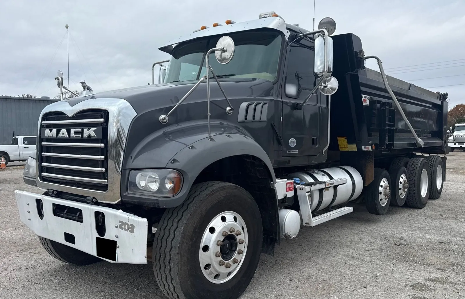 2023 Mack Granite Dump Truck