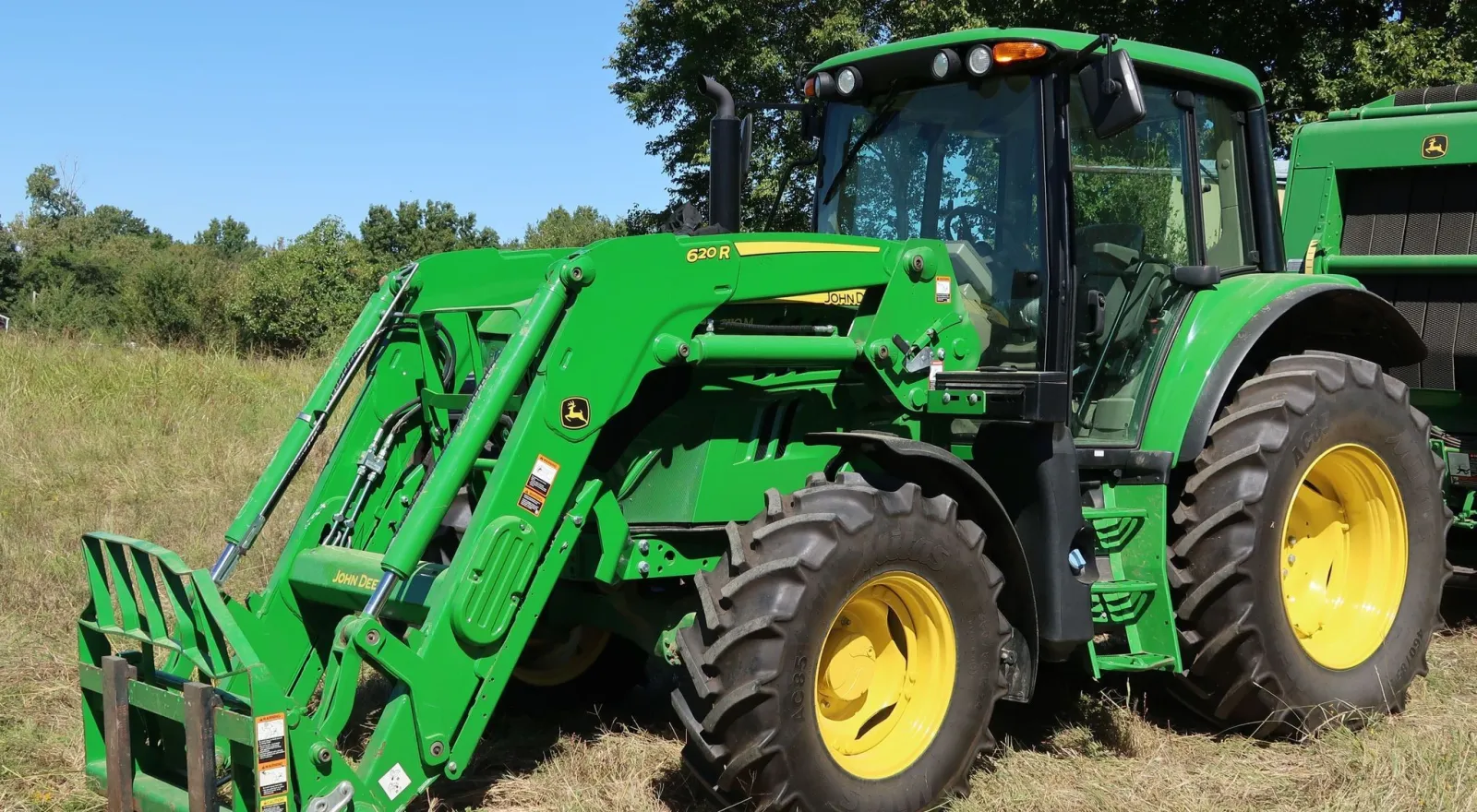 2019 John Deere 6110M Tractor