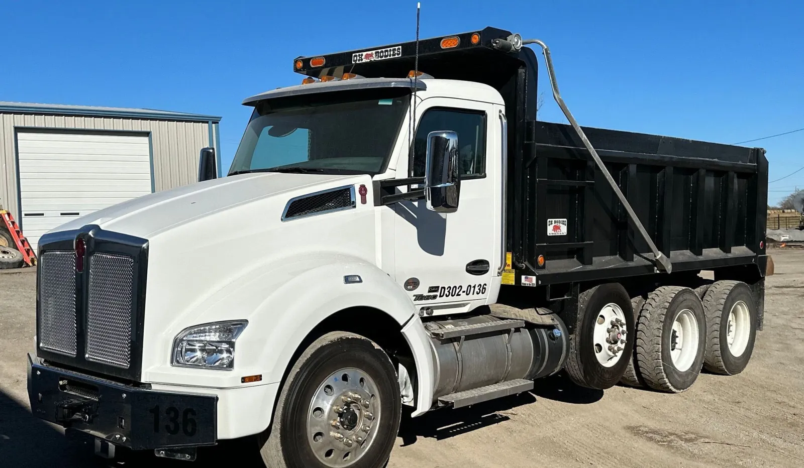 2021 Kenworth T880 Dump Truck