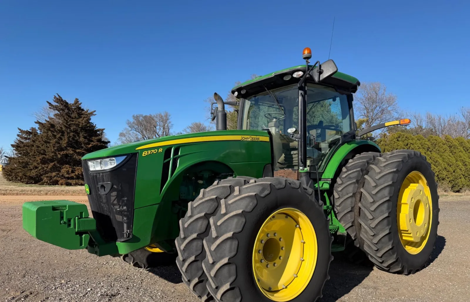2020 John Deere 8370R Tractor