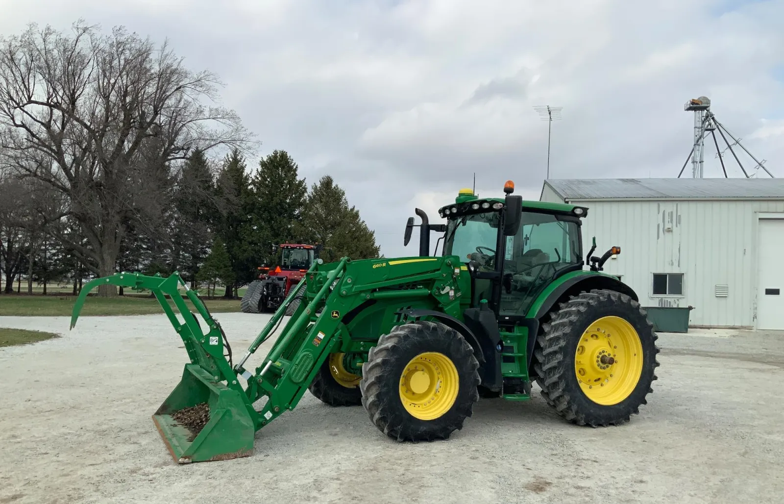 2021 John Deere 6175R Tractor